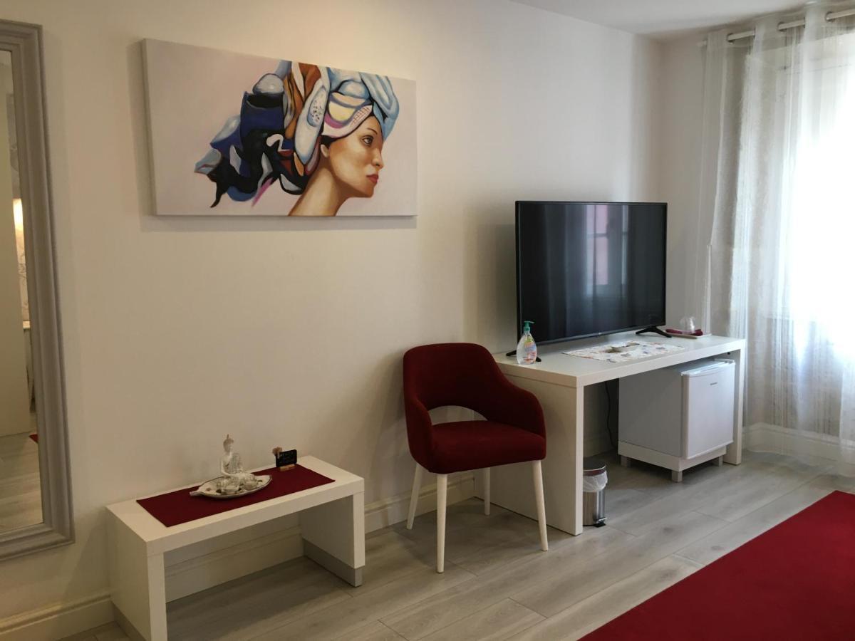 Isis Guest House Braga Exterior foto