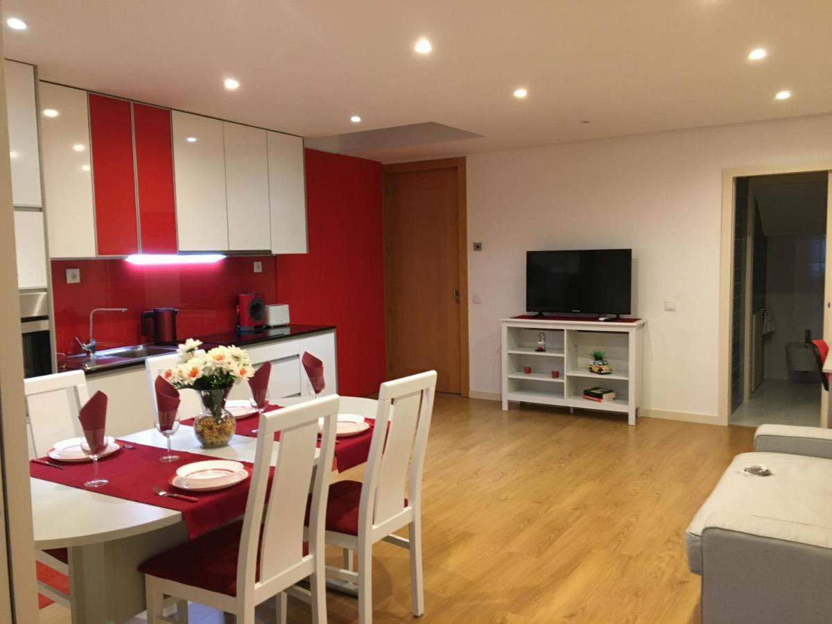 Isis Guest House Braga Exterior foto