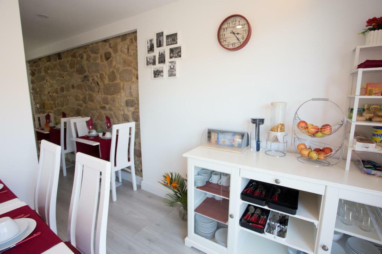 Isis Guest House Braga Exterior foto